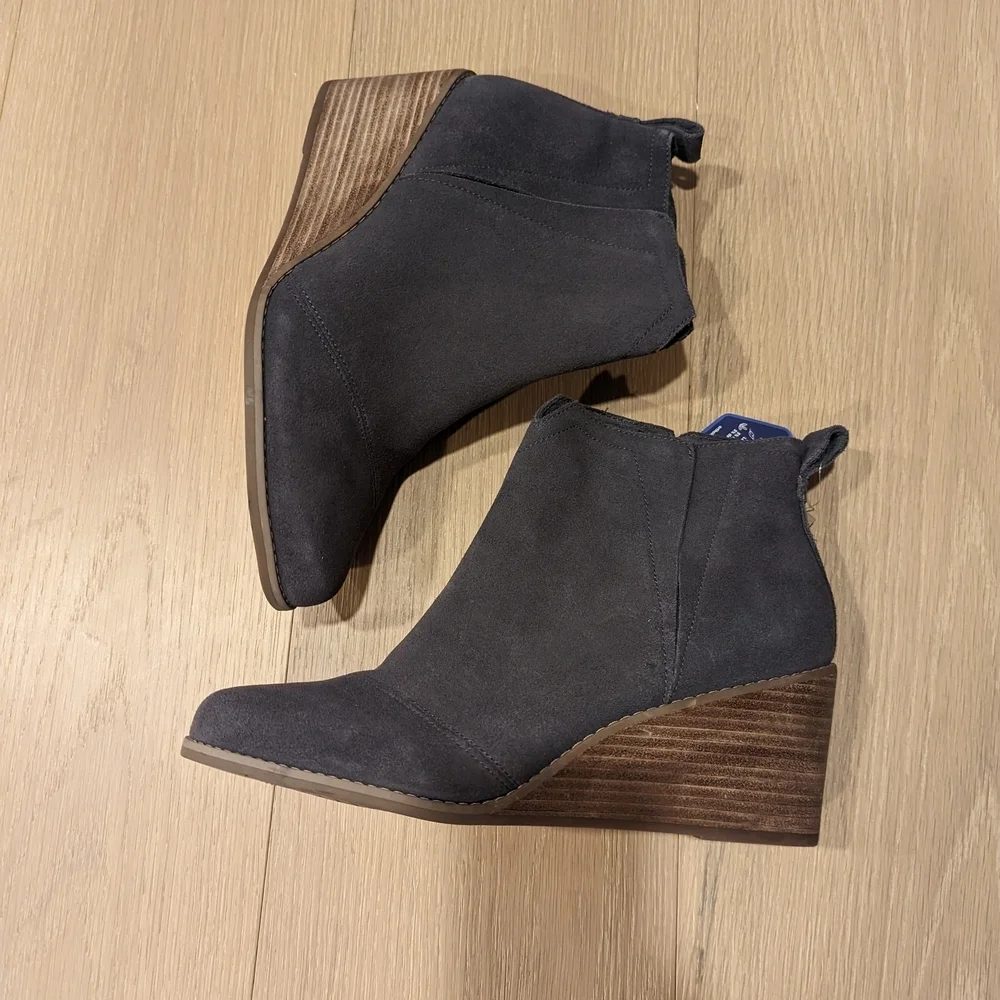Toms Charcoal Wedge Ankle Boots